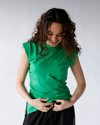PISTOLA NYA DRAPED TEE X MANTIS