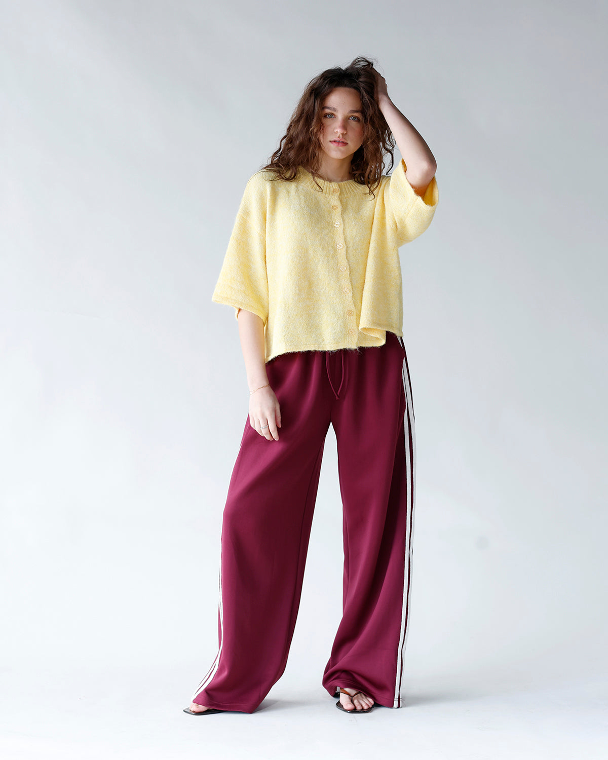 DAYDREAMIN' CARDI X YELLOW