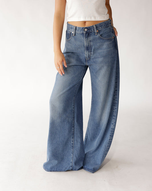 LEVI'S BLUE TAB MAX LOOSE JEAN X MEDIUM WASH