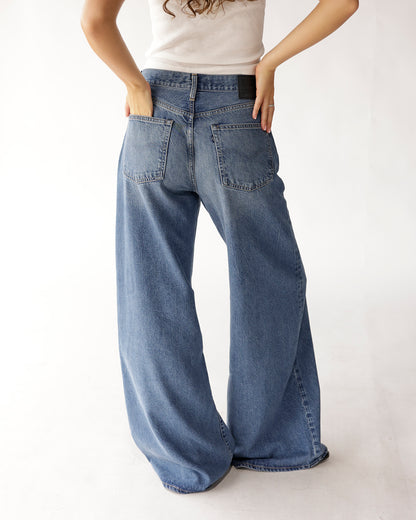 LEVI'S BLUE TAB MAX LOOSE JEAN X MEDIUM WASH