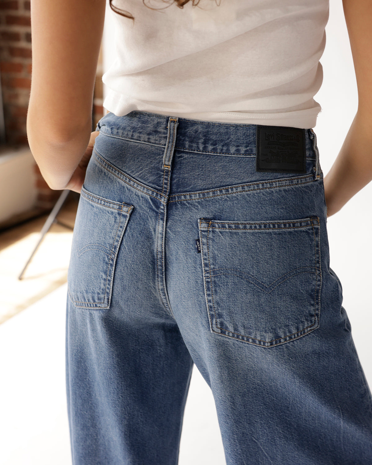 LEVI'S BLUE TAB MAX LOOSE JEAN X MEDIUM WASH