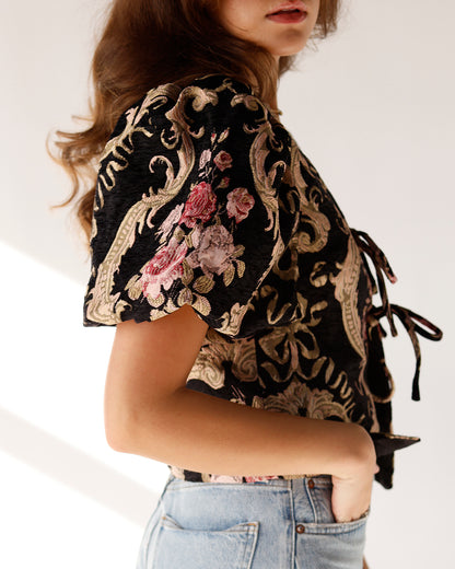 GENEVIEVE PUFF SLEEVE TIE-FRONT TOP