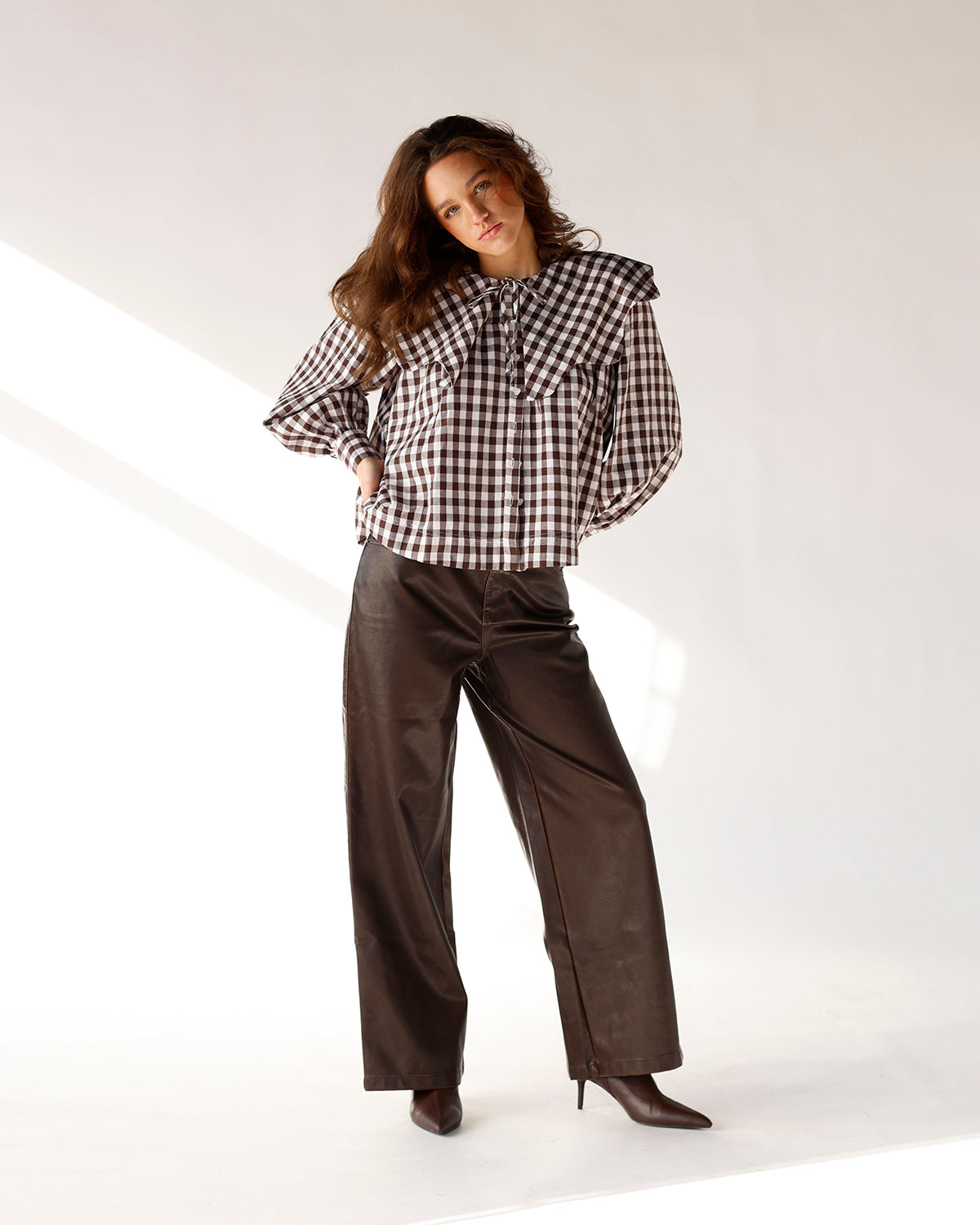 PUMPKIN SPICE SCALLOP COLLAR BLOUSE