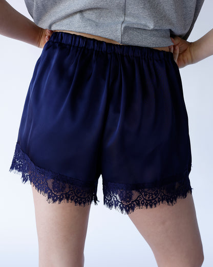 SWEETHEART LACE TRIM SHORTS X NAVY BLUE