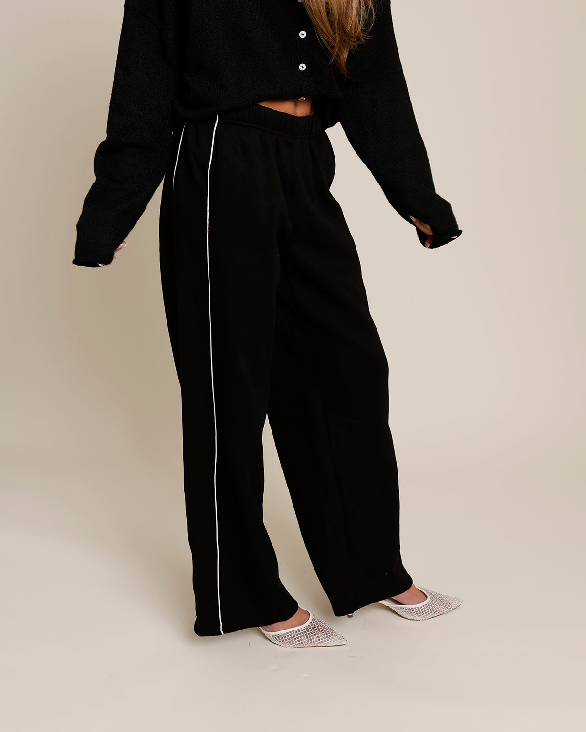 KELSIE ESSENTIAL FLEECE STRAIGHT SWEATPANTS X BLACK