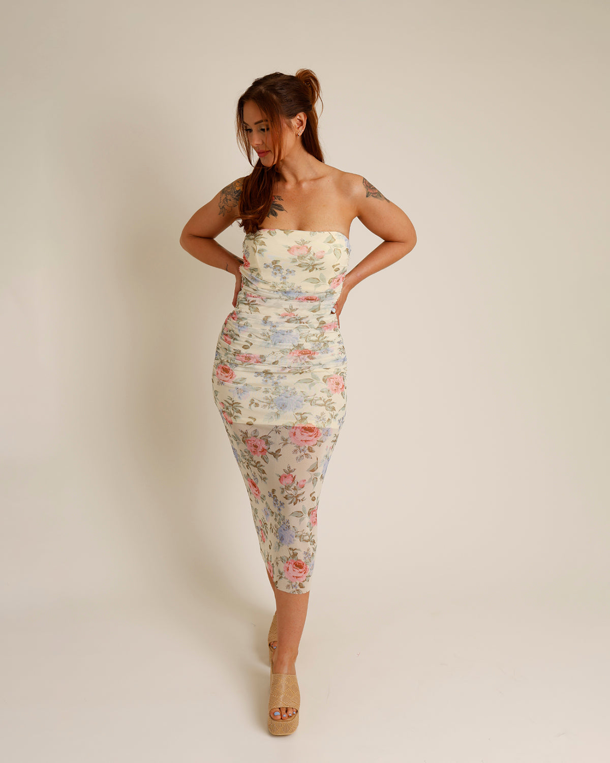 CASSIDY STRAPLESS FLORAL MESH SHIRRED MIDI DRESS