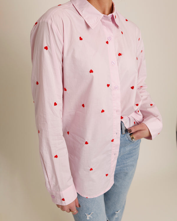 HEARTBREAKER EMBROIDERED BUTTON-DOWN X PINK