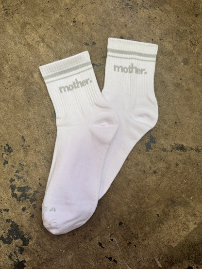 MOTHER. HALF CREW STRIPED SOCKS X GREY