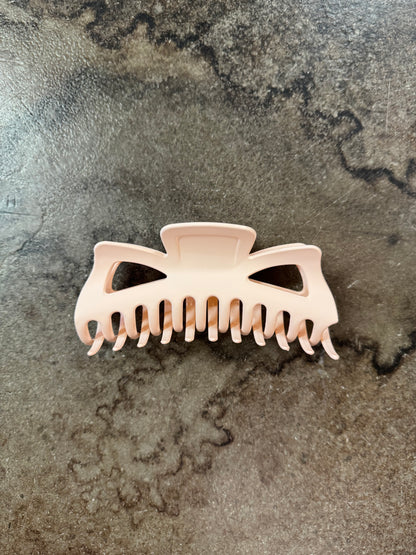 XL HAIR CLAW CLIP