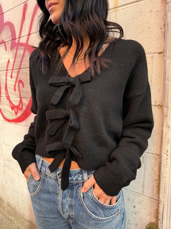 BELLE BOW SWEATER X BLACK