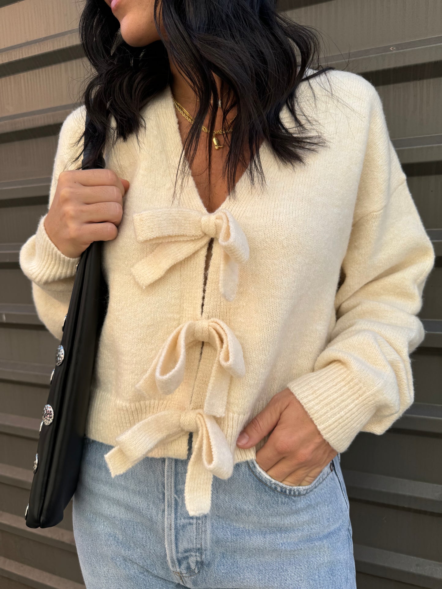 BELLE BOW SWEATER X IVORY