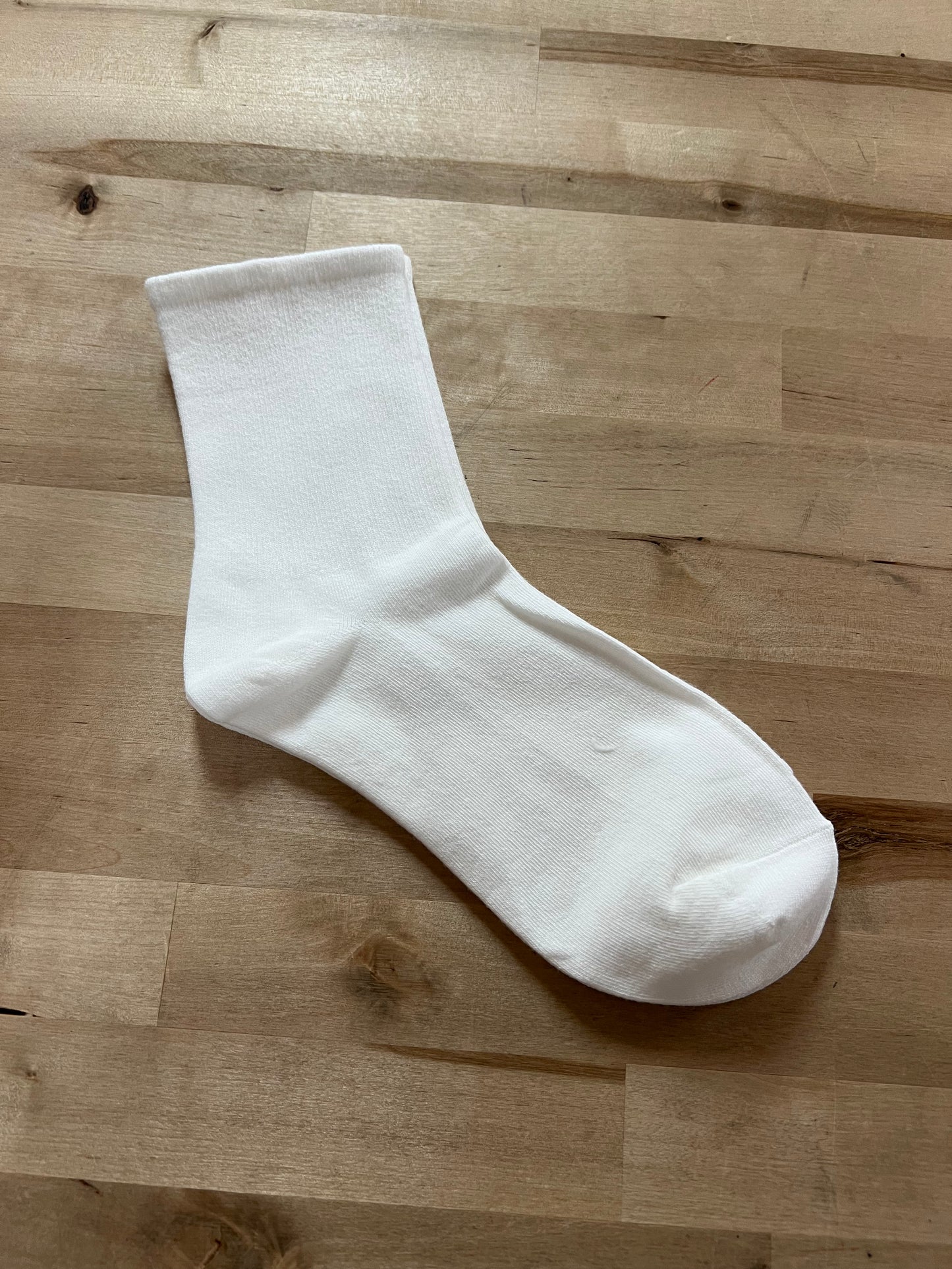 HEY BABE CREW SOCKS