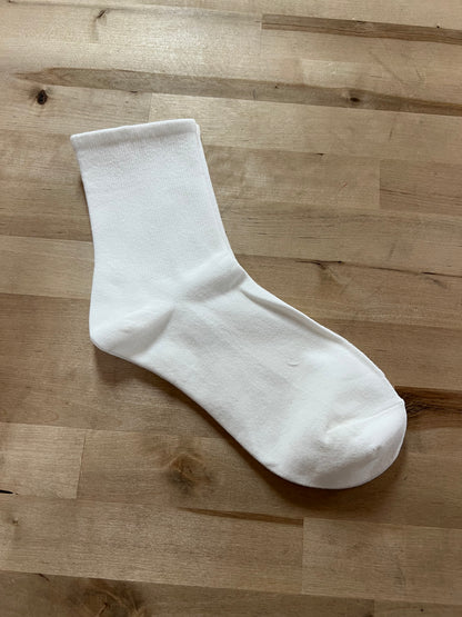 HEY BABE CREW SOCKS