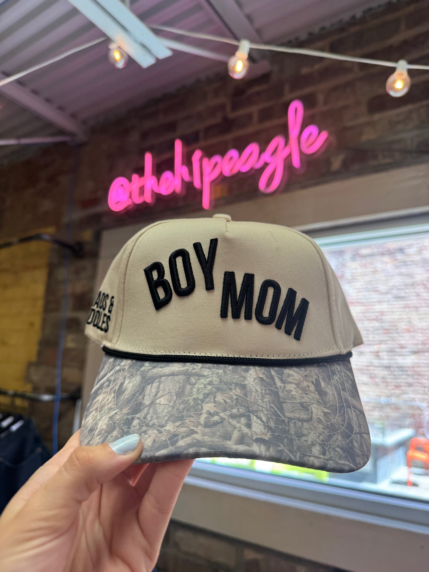 BOY MOM TRUCKER HAT