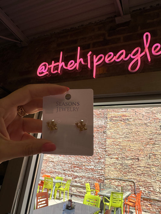 KENTUCKY MATTE GOLD STUD EARRINGS