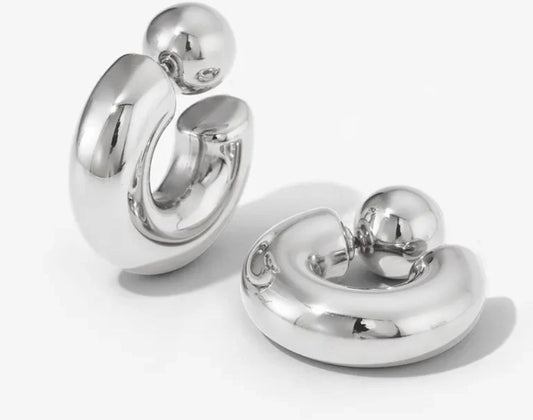 PUFFY HOOP EARRINGS X SILVER
