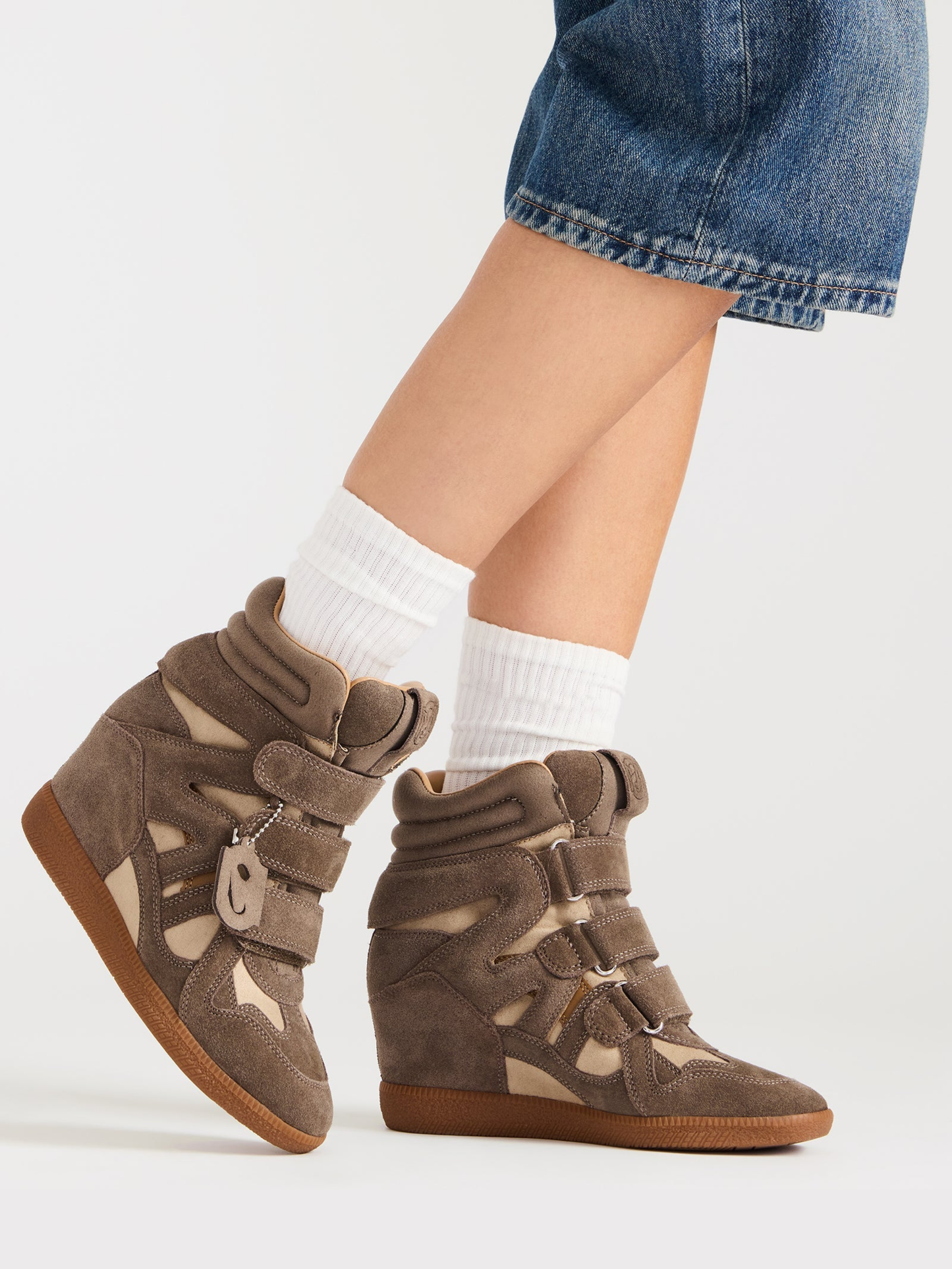 STEVE MADDEN MAVIS HIGH-TOP VELCRO WEDGE SNEAKER X TAUPE SUEDE