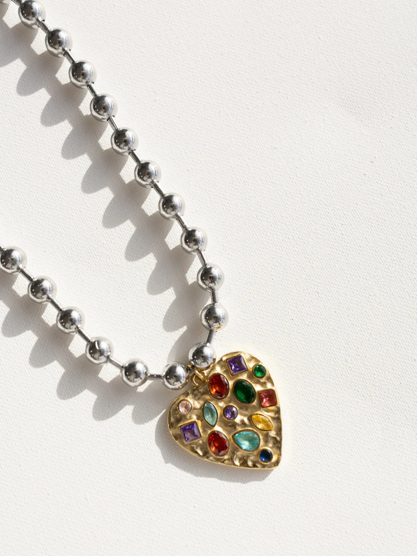 BÉLJOY CONFETTI HEART NECKLACE X SILVER