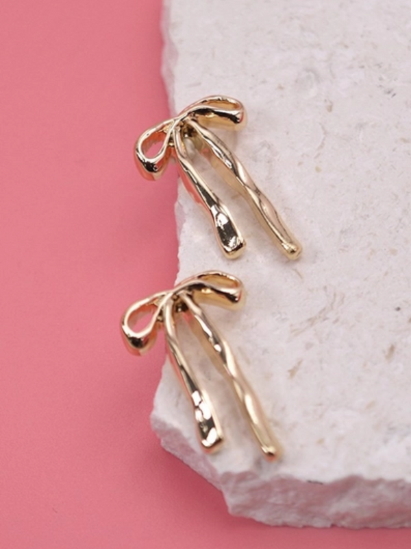 LONG BOW RIBBON STUD EARRINGS