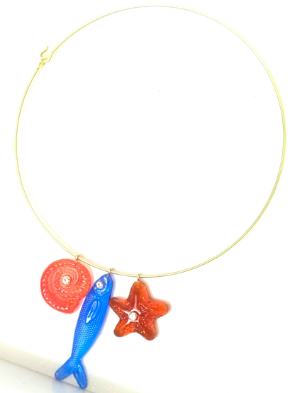 COASTAL CHARM WIRE NECKLACE