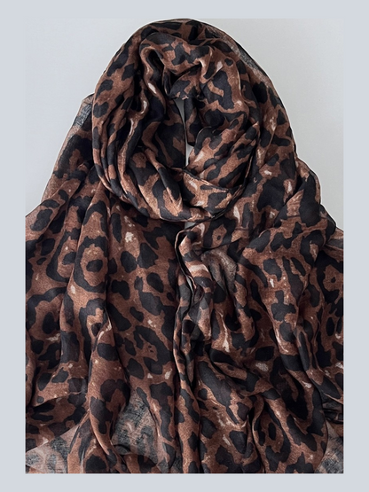 LEOPARD PRINT SCARF