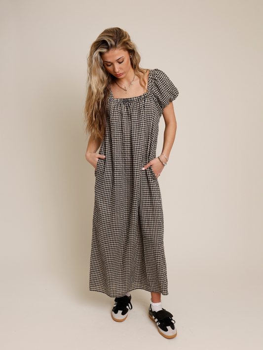 SMITTEN SQUARE NECK MIDI DRESS X BLACK