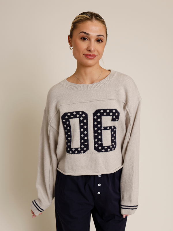 06 ATHLETICS CROPPED SWEATER
