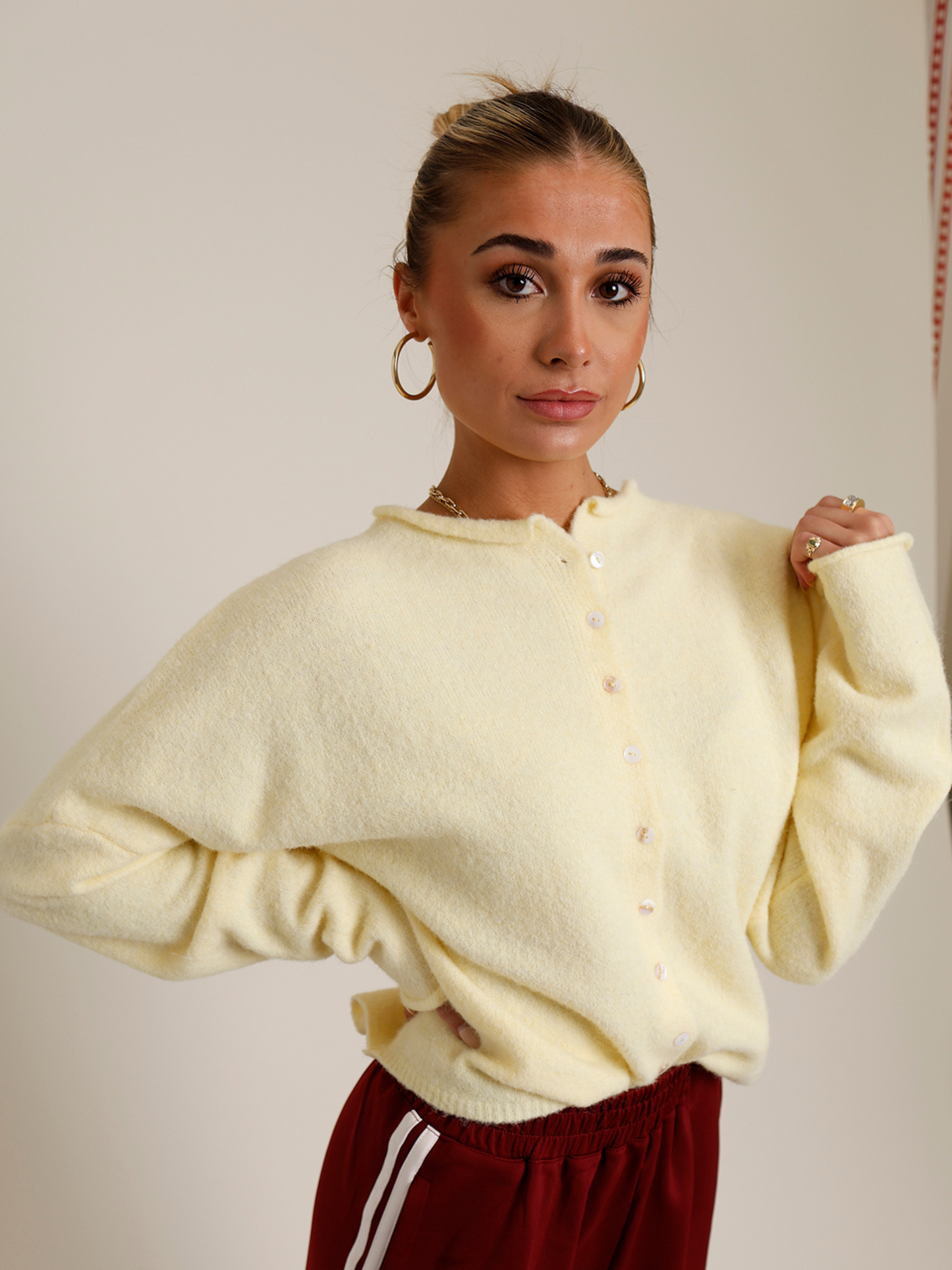 THE CULT CARDI X YELLOW