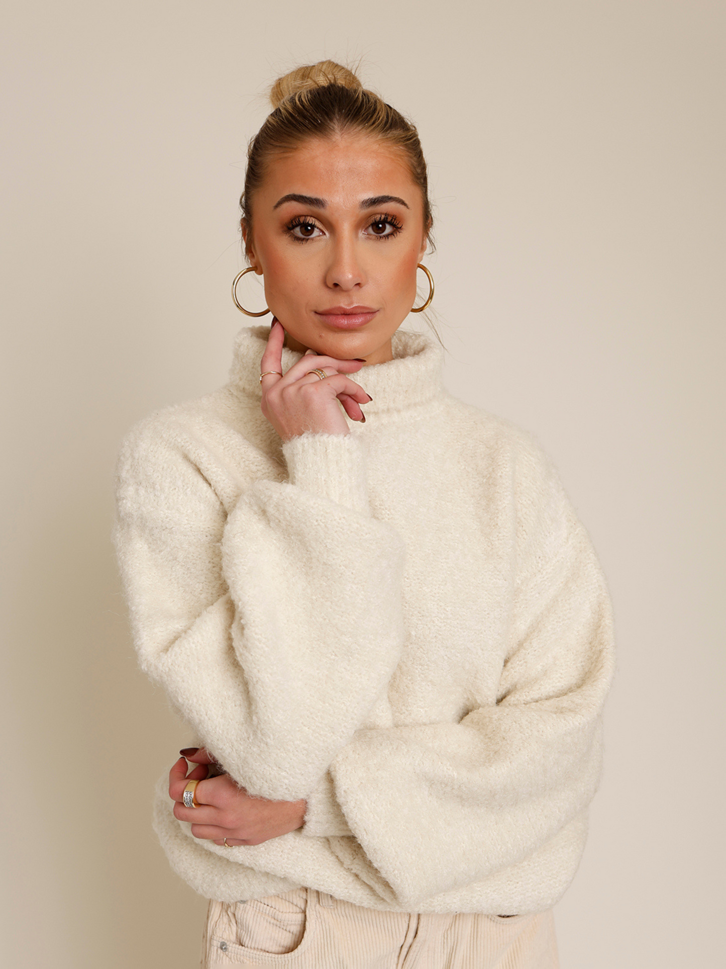 BLIZZARD BOUCLE TURTLENECK SWEATER