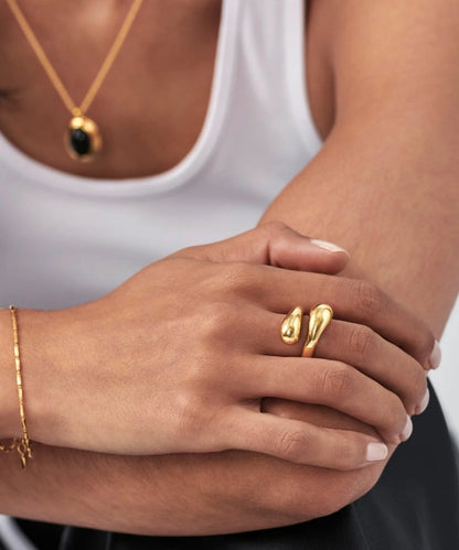 ELLIE CROSSOVER RING