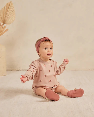 QUINCY MAE CREWNECK BUBBLE ROMPER IN DAISIES