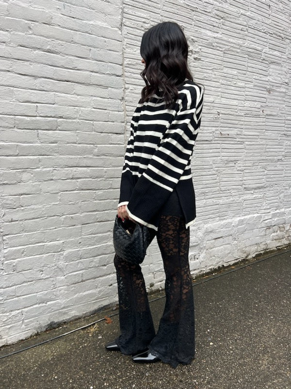oversized sweater with lace pants outfit inspo