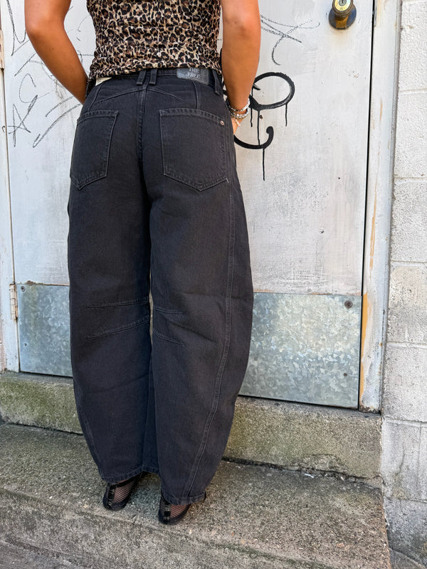 black denim barrel jeans