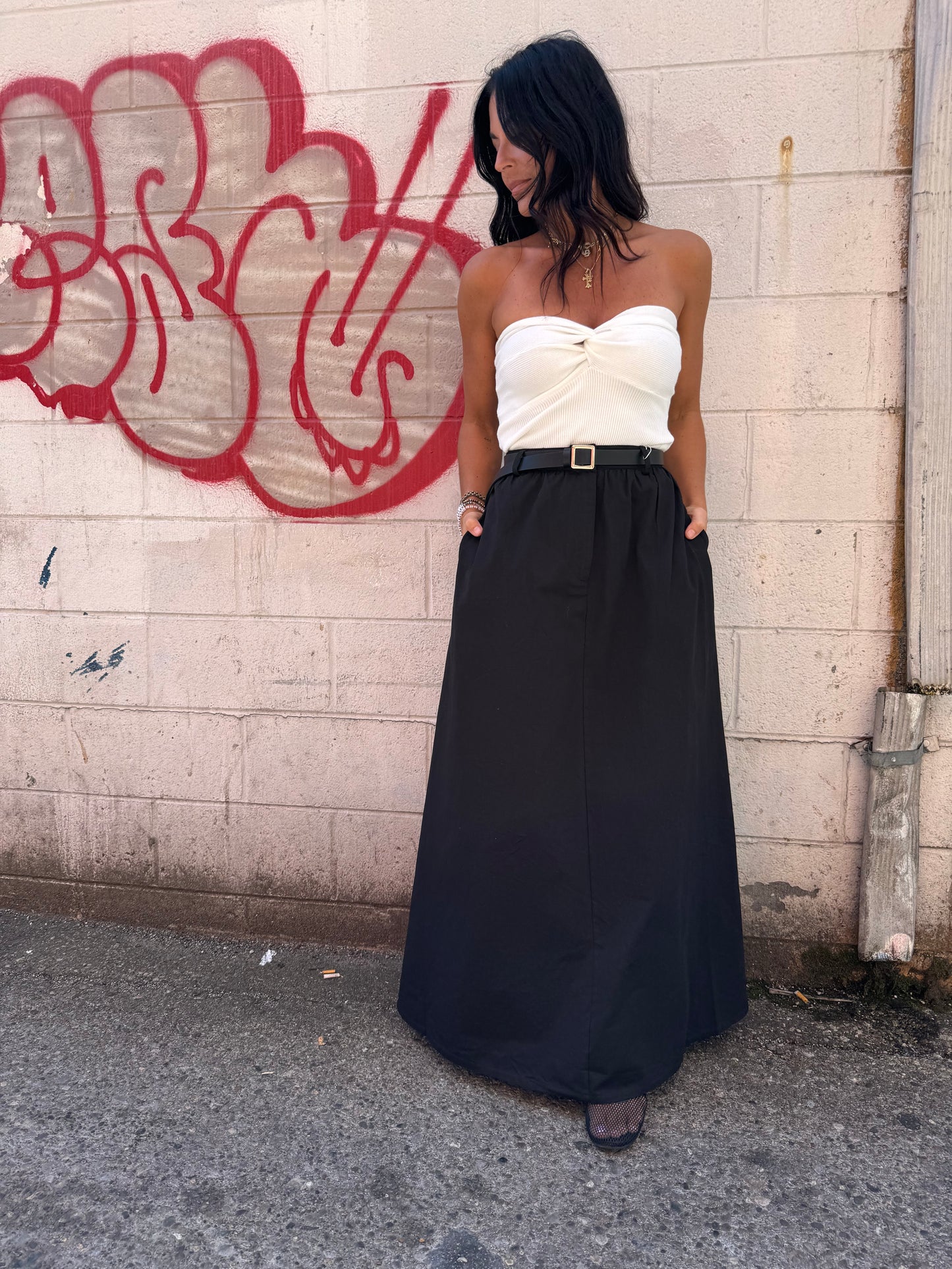 black maxi skirt and white tub top outfits