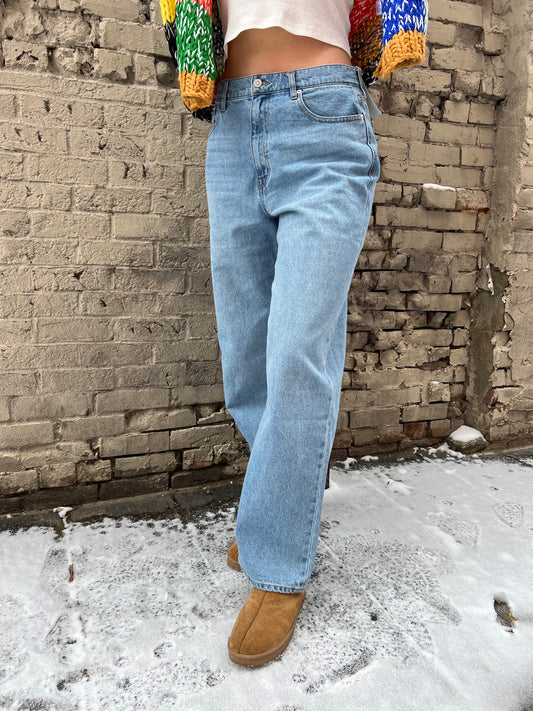 low rise baggy jean outfits