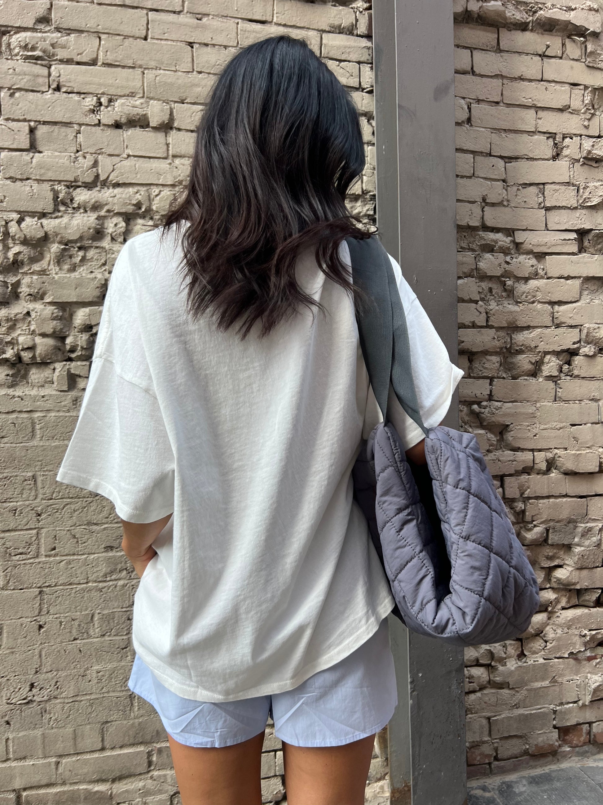 oversized plain white tee