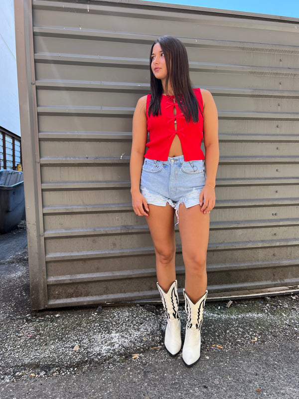 red tank and denim shorts july 4th outfit inspo
