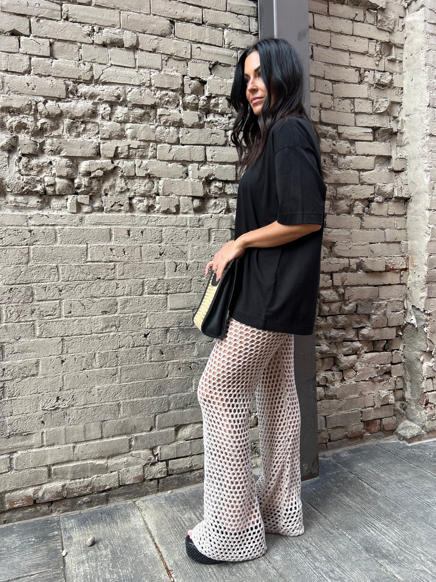 oversized plain black tshirt