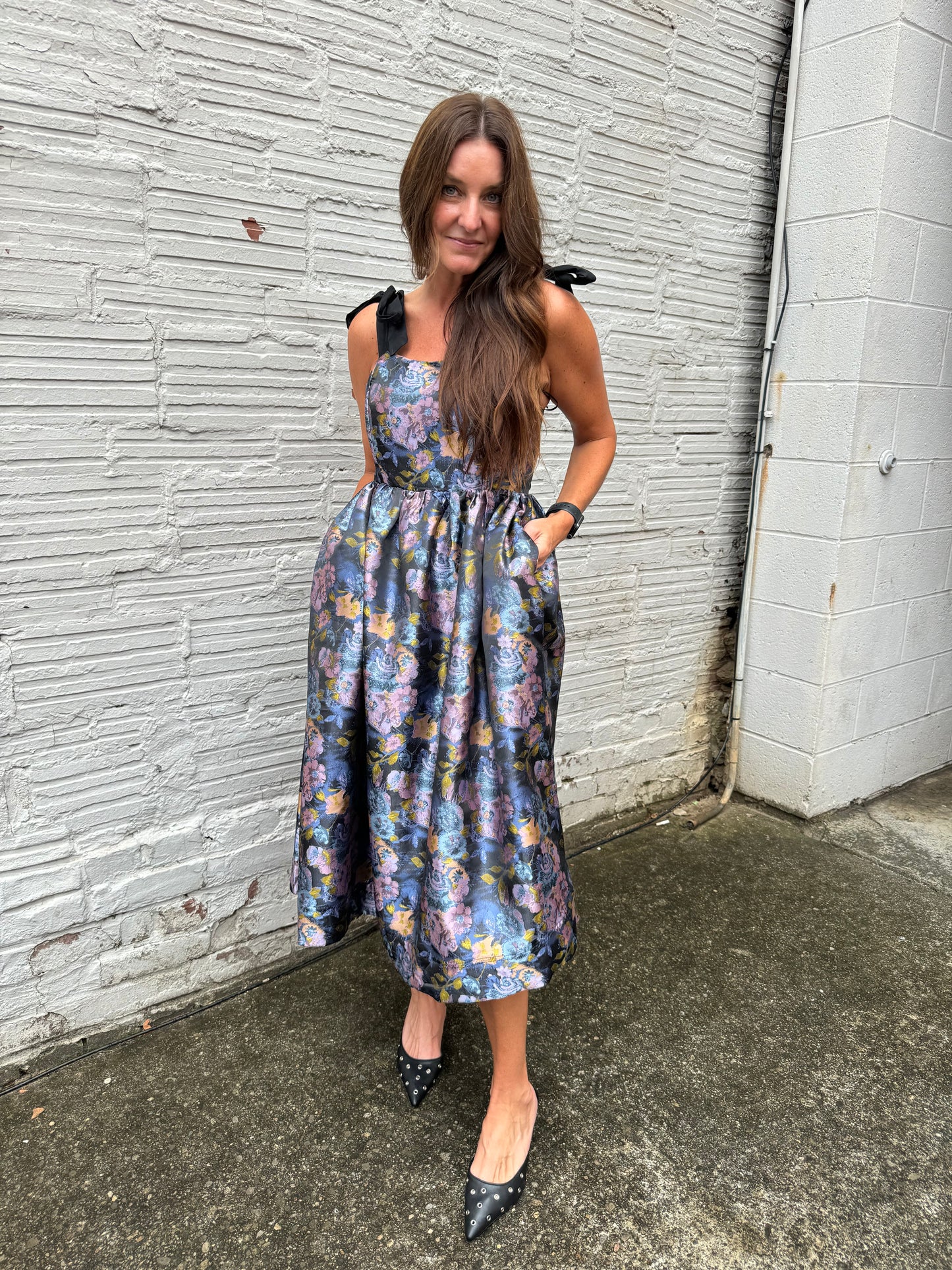 flowy midi dress with pockets