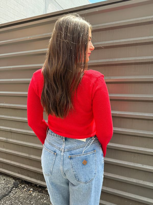 VICTORIA HOOK & EYE SWEATER IN RED