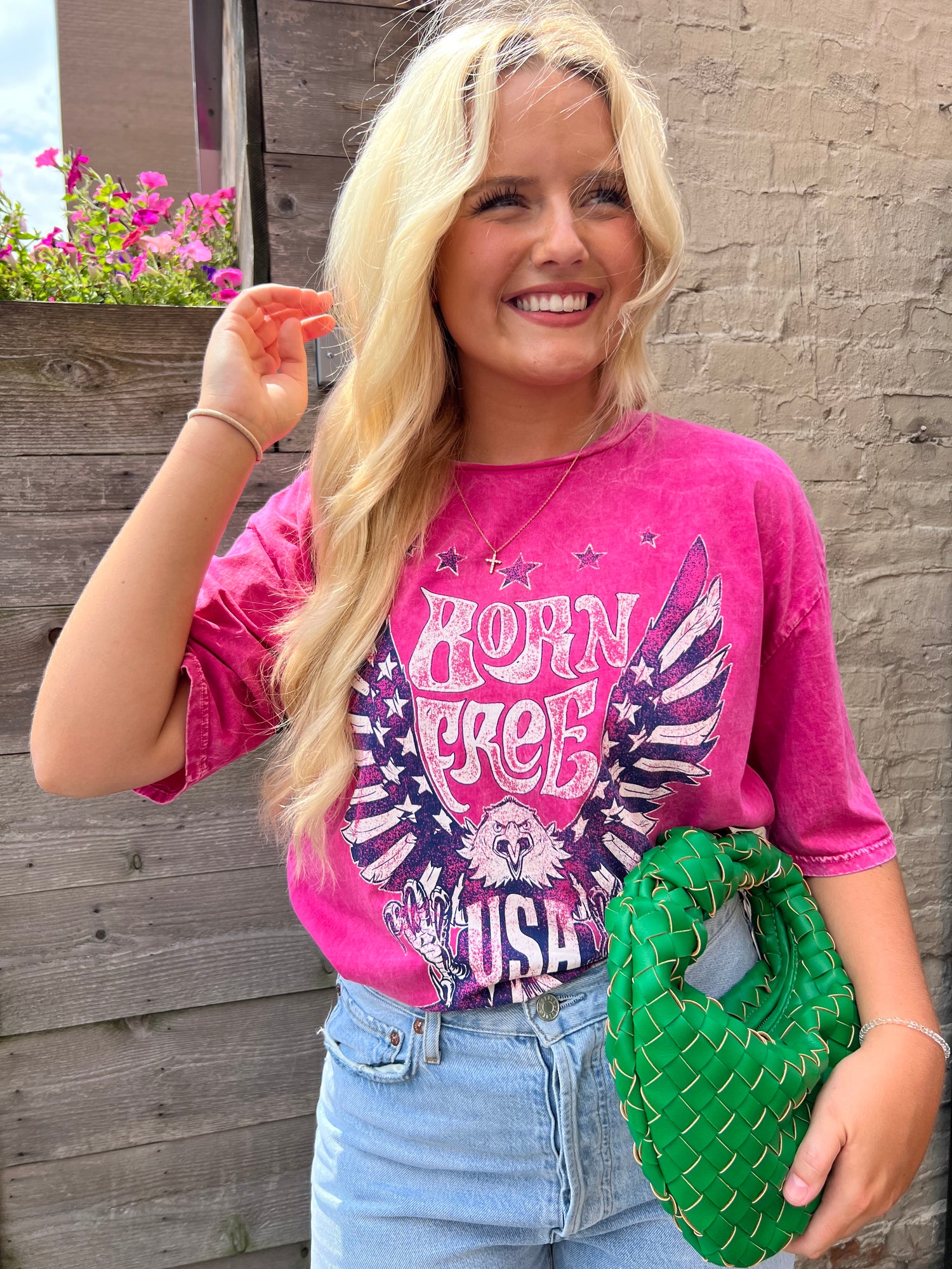 THE HIP EAGLE BOUTIQUE - born free usa pink oversized graphic t-shirt 