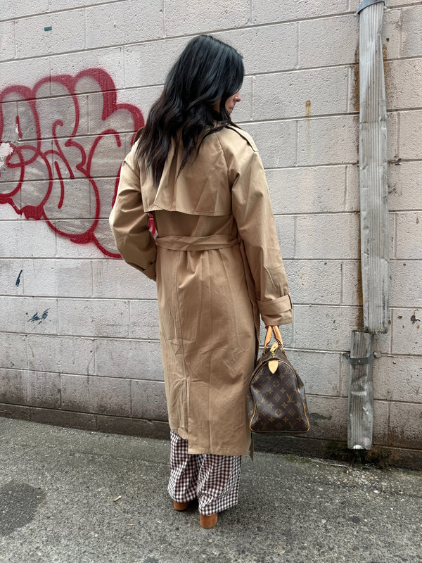 TRENCH COAT IN KHAKI