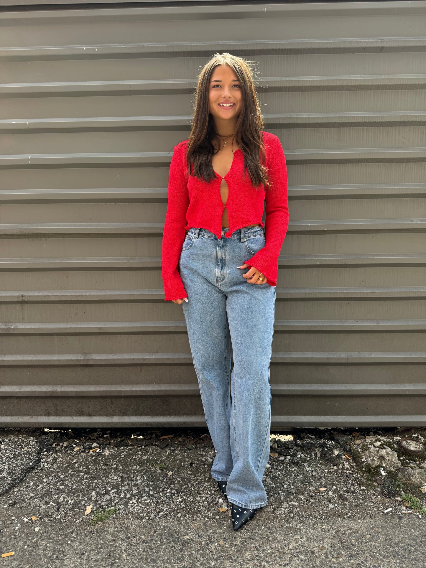 VICTORIA HOOK & EYE SWEATER IN RED