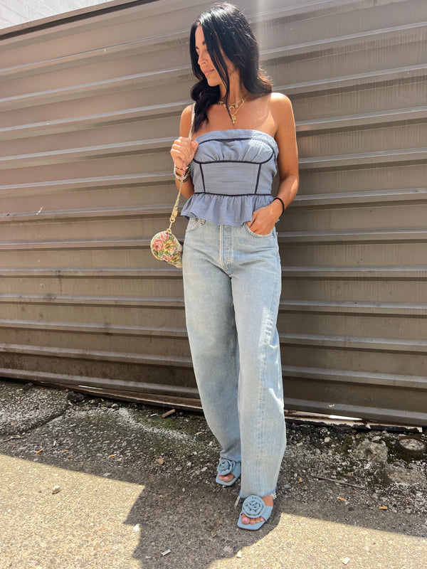 blue tube top and baggy jeans july 4th outfits