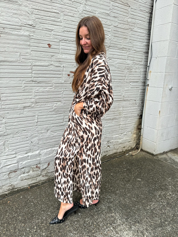 leopard print maxi dress