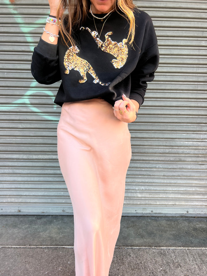 BLACK SEQUIN TIGER PATCH CREWNECK - THE HIP EAGLE BOUTIQUE
