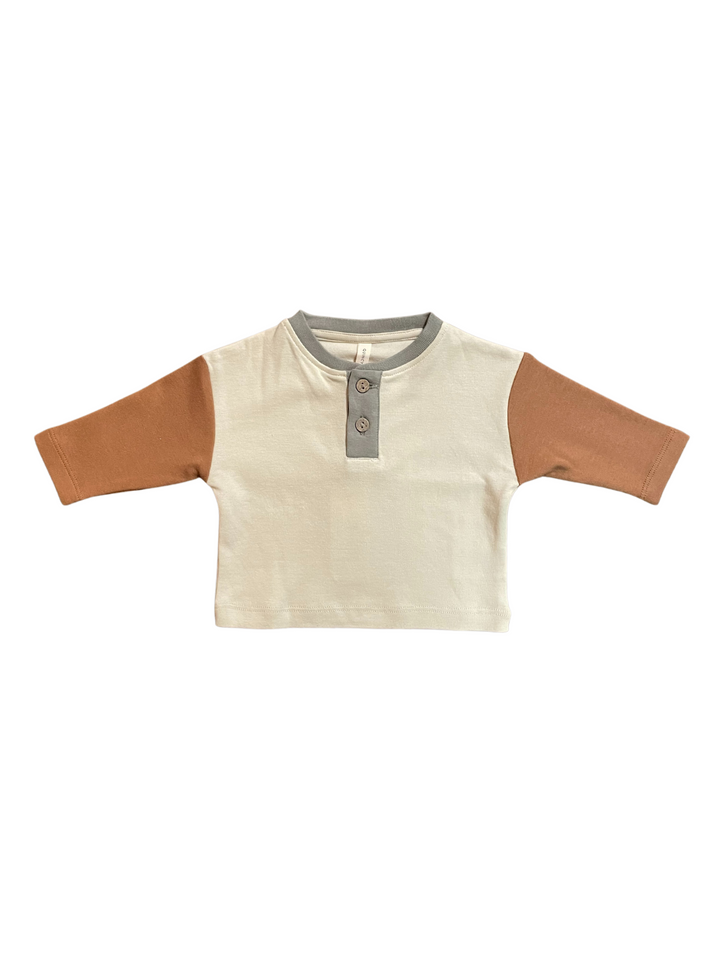 QUINCY MAE LONG SLEEVE HENLEY IN COLOR BLOCK - THE LITTLE EAGLE 