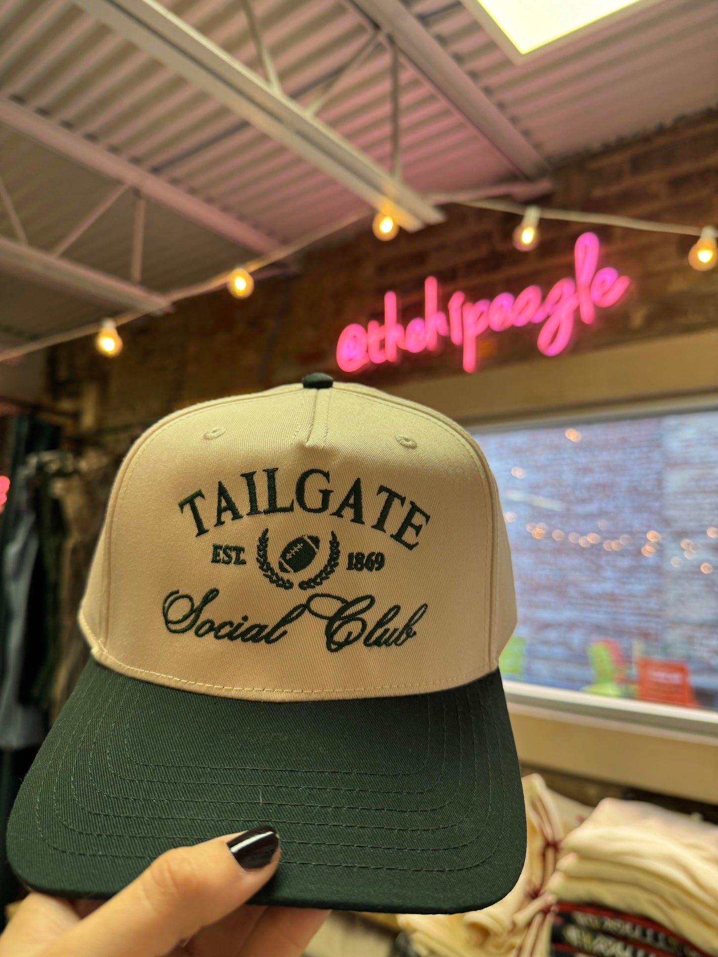 TAILGATE SOCIAL CLUB TRUCKER HAT