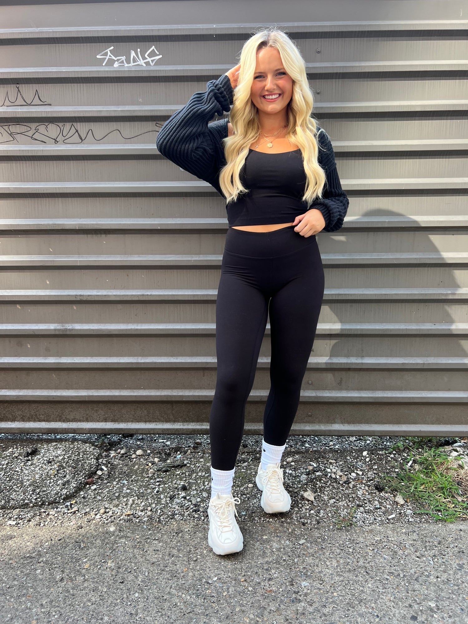 GOING STRONG BLACK WORK OUT LEGGINGS - THE HIP EAGLE BOUTIQUE