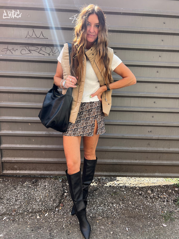 AUTUMN PUFFER VEST IN TAN - THE HIP EAGLE BOUTIQUE